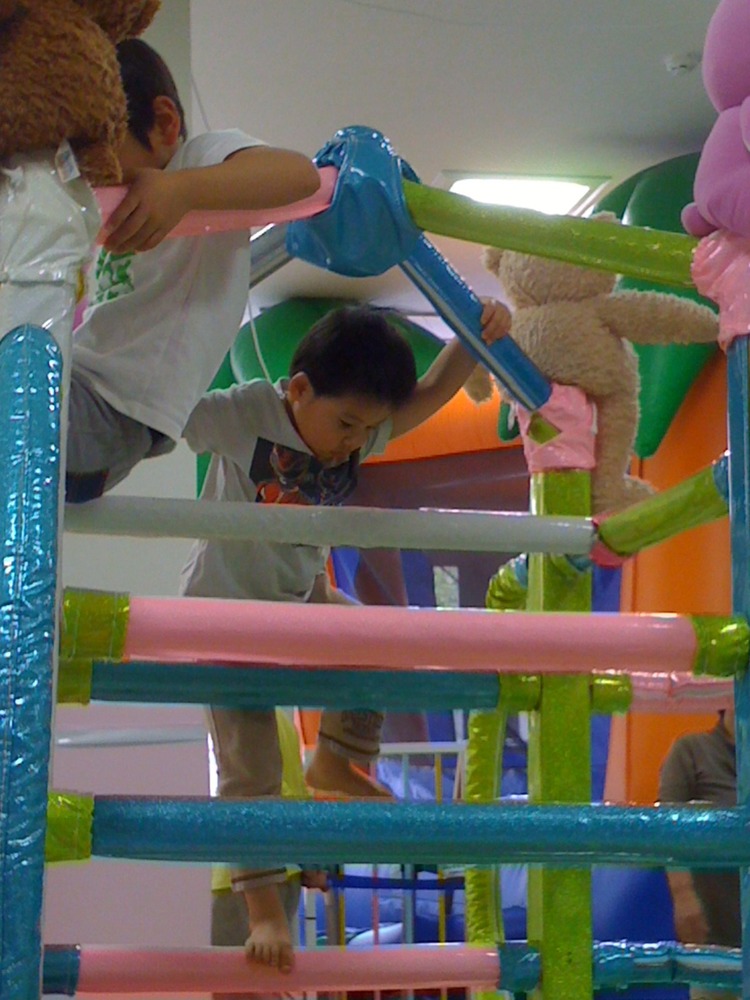 20110501：長男のリュックと靴を購入